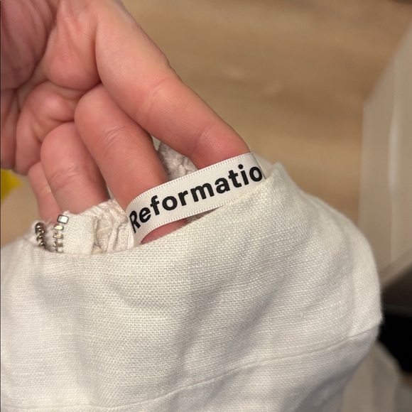 REFORMATION VIRAL BELGIUM 100% LINEN WHITE MIDI DRESS SLIT PUFF SLEEVES SIZE 4 - Picture 3 of 4